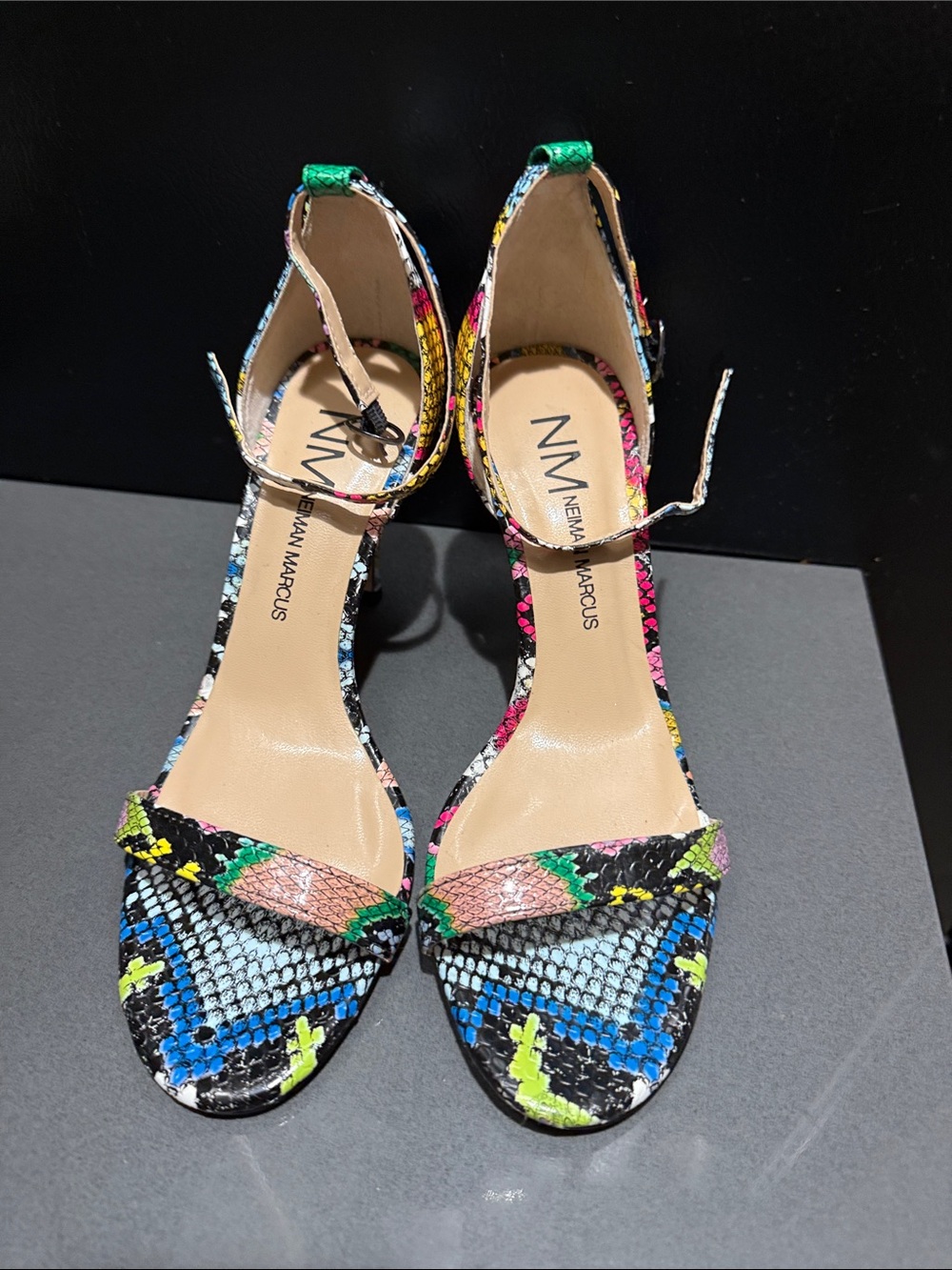 Neiman Marcus snakeskin multi colored heels in a size 61/2M
